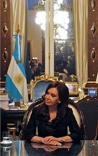 Argentina: Piden las “Madres de Mayo” la reelección de Cristina Fernández