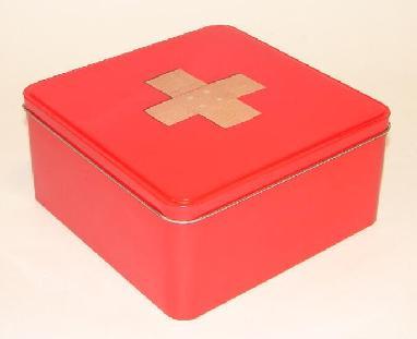 DOS IDEAS PARA GUARDAR LAS MEDICINAS