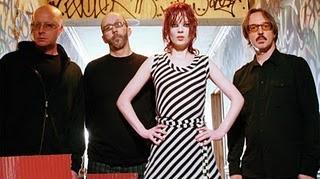 GARBAGE REGRESA CON NUEVO ÁLBUM GARBAGE REGRESA CON NUEVO ÁLBUM
