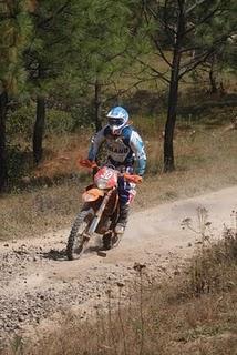 Solo franceses en la punta al terminar la especial 4 del día 3