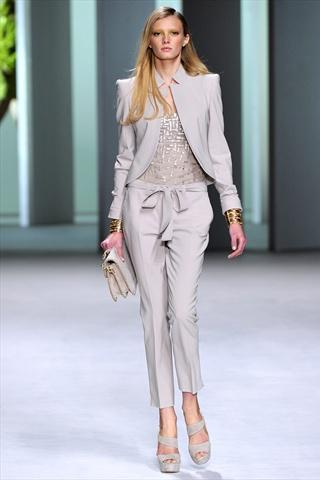 ELIE SAAB COLECCION PRIMAVERA VERANO 2011 - ELIE SAAB NOVIAS