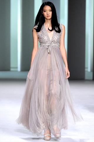 ELIE SAAB COLECCION PRIMAVERA VERANO 2011 - ELIE SAAB NOVIAS