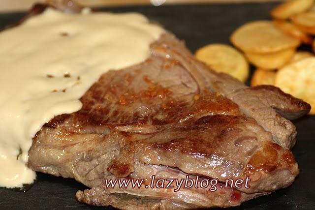 Lomo de xato al cabrales. Receta asturiana.