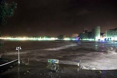 «Becky» golpea duramente la costa gallega