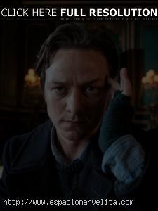 James McAvoy como Charles Xavier