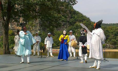 COREA DEL SUR: EL FESTIVAL DE MASCARAS EN HAHOE