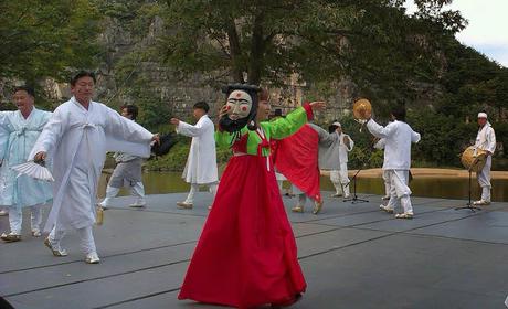 COREA DEL SUR: EL FESTIVAL DE MASCARAS EN HAHOE