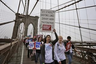 Marchan en NY por mayor control armas de fuego.