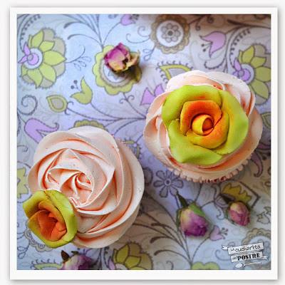 CUPCAKES DE ROSAS / ROSE CUPCAKES