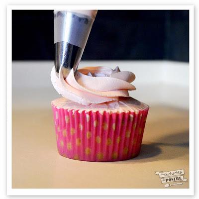 CUPCAKES DE ROSAS / ROSE CUPCAKES