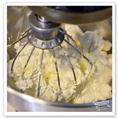 CUPCAKES DE ROSAS / ROSE CUPCAKES