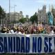 Españoles protestan por privatización de la salud pública - teleSUR TV