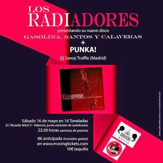 Pinchada de Dj Savoy Truffle en el concierto de Los Radiadores en Valencia.