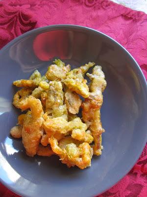 FLORES DE CALABAZA EN TEMPURA