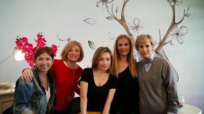 Carmen, Mariola, Rosa, Rocío y yo después del curso de automaquillaje en I´m Pretty - Foto: Carmen Hummer