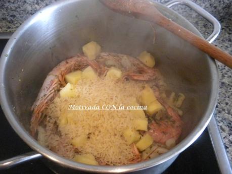 Arroz con patata y marisco