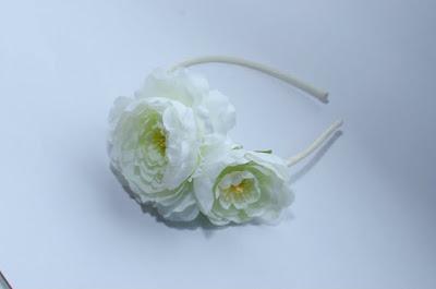 Diademas de flores by ceremonias.