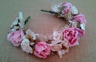 Diademas de flores by ceremonias.