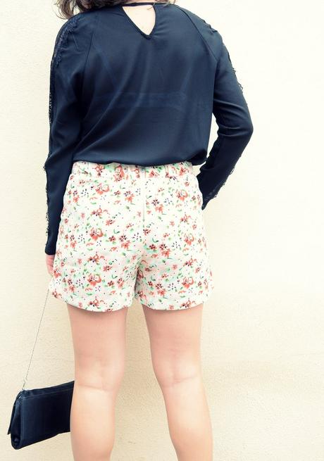 Mi Vestido Azul - Printed Soft Short (16)