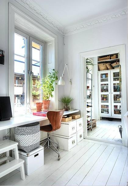 productos estilo nordico escandinavia estilonordico estilismo de mesas estilismo interiores decoracion interiores 2 decoracion en blanco decoracion decoracion accesorios rincon de trabajo decoración oficinas blanco oficina nórdica mesa para portatil nórdico inspiracion oficina nórdica despacho nórdico decoración nórdica escandinava blog decoracion interiores