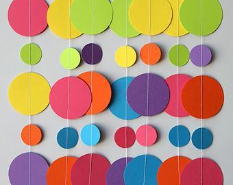 Guirnalda de papel bond