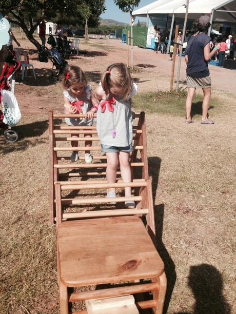 Un paseo entre las flores vestidas de Luluna Valencia