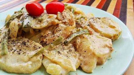 Patatas a lo pobre con nata vegetal