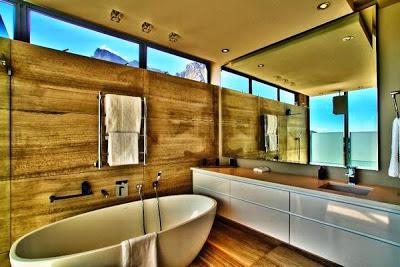 Casa Moderna en Camps Bay