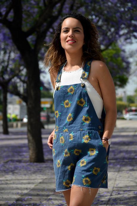 Outfit | Daisies Overall