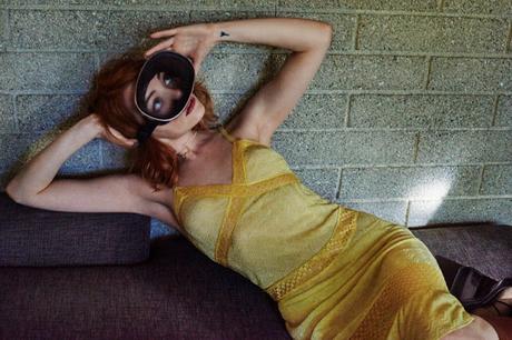 Emma Stone posa para Interview Magazine