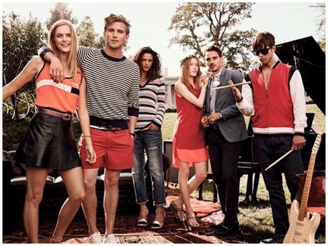 Tommy Hilfiger hace de salir al jardin algo muy chic