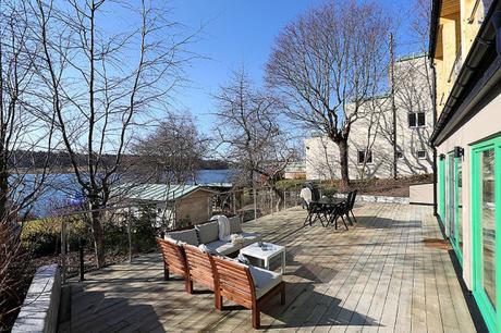 revestimiento oscuro cocina primer piso con terraza piso planta baja estilo nórdico escandinavo decoración sencilla con estilo decoración nórdica cocina blanca blog nórdico blog decoracion interiores 