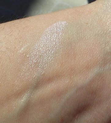 COMPRAS ESSENCE Y CATRICE