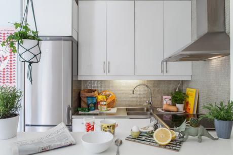 UN MINI APARTAMENTO MUY LUMINOSO