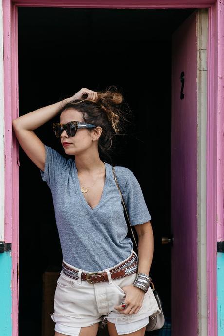 Vintage_Levis-Maje_Belt-New_Mexico-Route_66-Outfit-Street_Style-Sneakers-Travel_Look-18