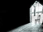 Novedad Divalentis: Azar llora