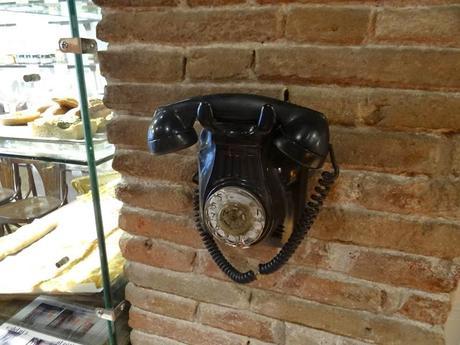 LLIBRERIA ALMIRALL, A LA BARCELONA D' ABANS, D' AVUI I DE SEMPRE...13-05-2015...!!!