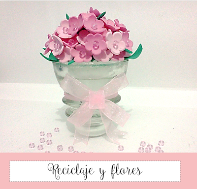 Frasco con flores (Reciclaje)