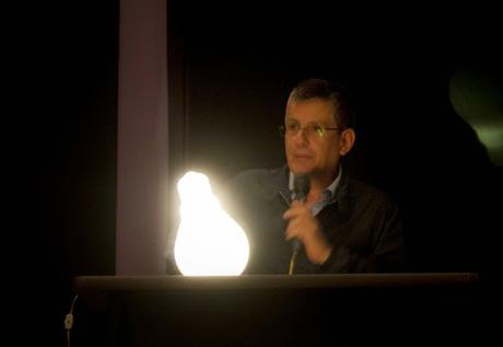 Salón Internacional de la luz: Homenaje -100 años del estreno del primer largometraje colombiano.-