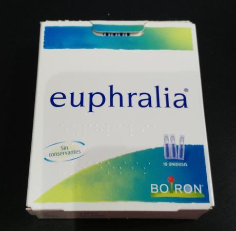 Básicos de neceser para este verano: Euphralia