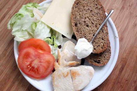 sandwich de pollo. Reto#52 semanas 17/52 sandwich de pollo_mamiclic_ingredientes