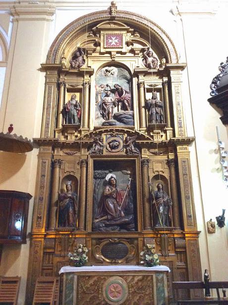 La Iglesia del convento de San Leandro (3): la Capillas laterales.