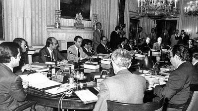 El problema va a ser que los jóvenes se metan en política El problema va a ser que los jóvenes se metan en política