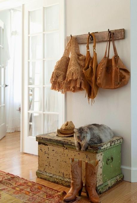 ESTILO RÚSTICO con algún toque romántico ESTILO RÚSTICO con algún toque romántico