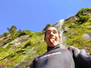 SUBMARINISMO EN MILFORD SOUND (PIOPIOTAHI)