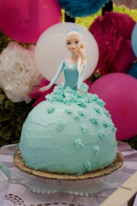 Tarta muñeca Elsa de Frozen6 Tarta muñeca Elsa de Frozen - Cumpleaños Frozen6
