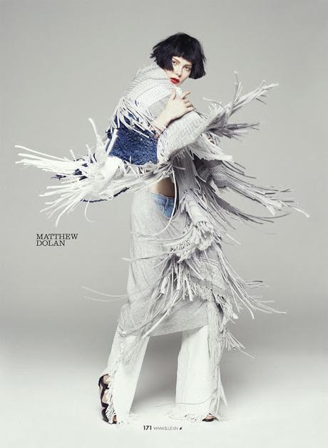 Sofie Theobald luce lo mejor de New York para ELLE Vietnam