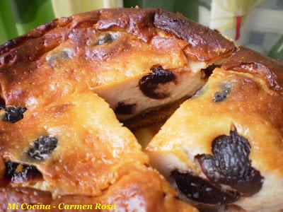 TARTA DE QUESO CON CEREZAS EN AGUARDIENTE