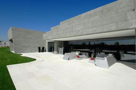 COLECCIONES DE MOBILIARIO EXTERIOR DISEÑADAS POR A-CERO