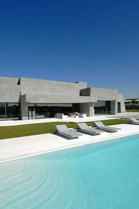 COLECCIONES DE MOBILIARIO EXTERIOR DISEÑADAS POR A-CERO